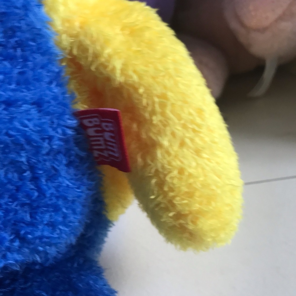 Bum Bumz cineplex plush large - Picture 2 of 4